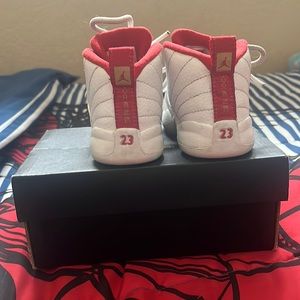 Jordan 12s 4c